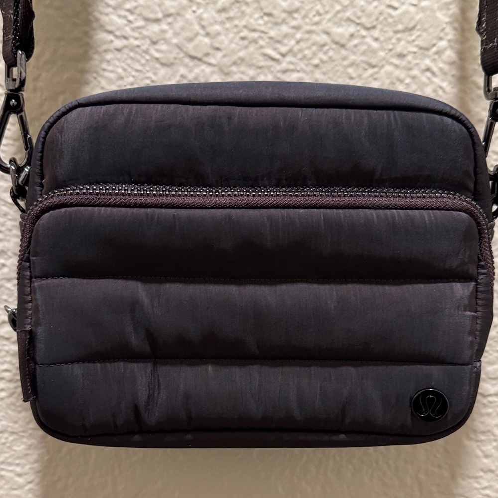 Lululemon Everywhere Crossbody Bag 2L *Wunder Puff Iridescent Heathered Espresso